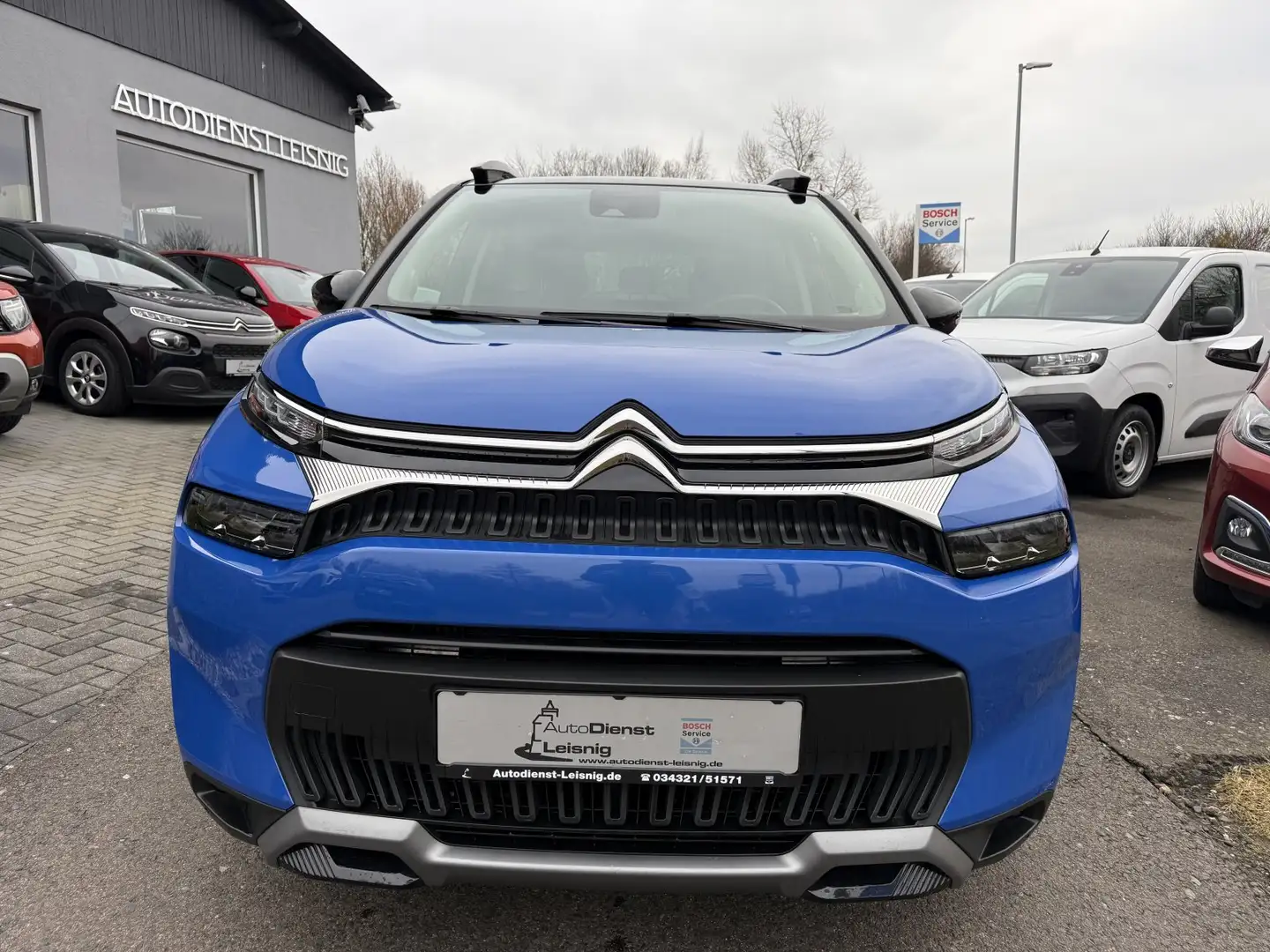 Citroen C3 Aircross 1.2 PureTech 110 Feel Pack Blau - 1