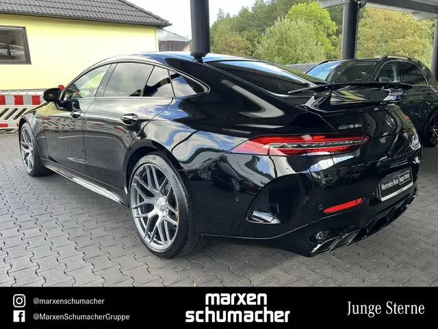 Mercedes-Benz Amg GT view 4