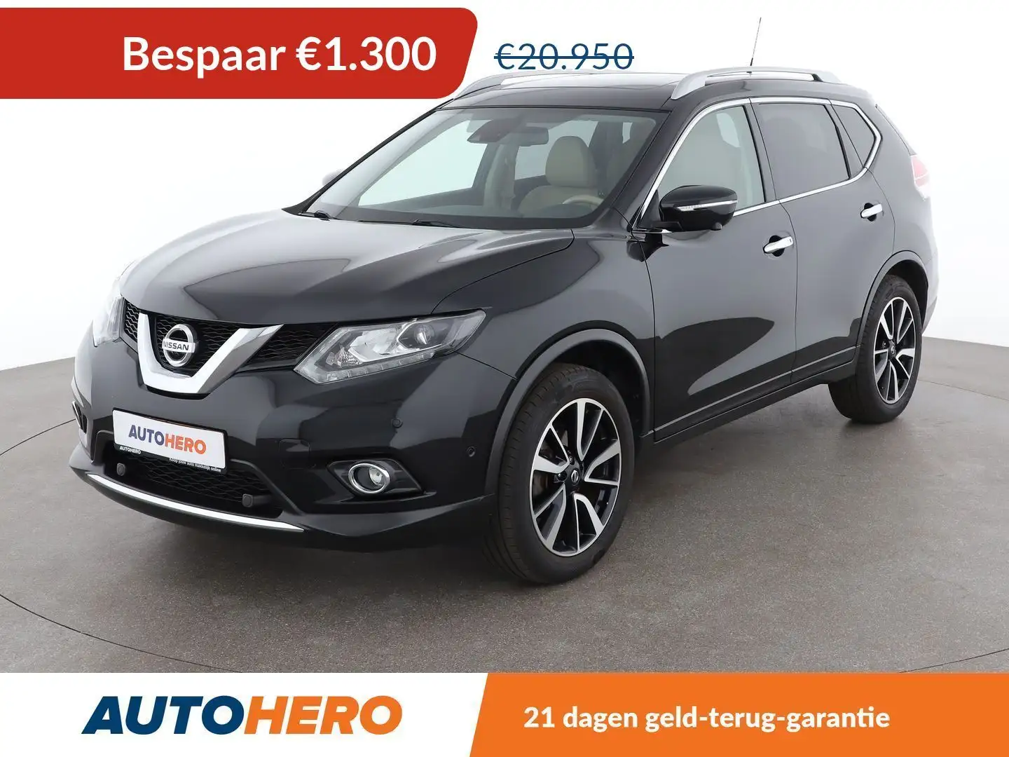 Nissan X-Trail 1.6 Tekna Zwart - 1