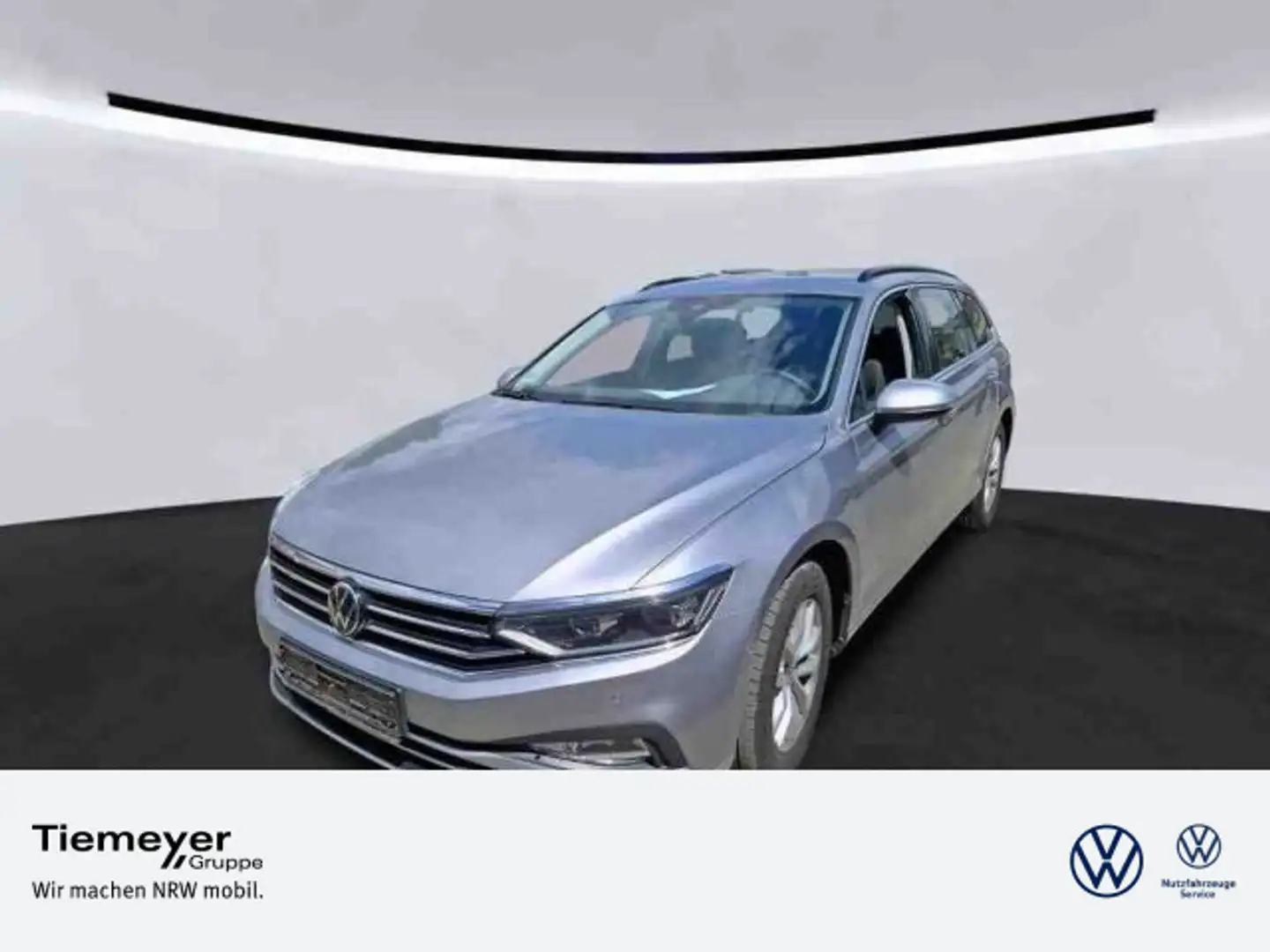 Volkswagen Passat Variant 2.0 TDI DSG BUSINESS AHK SIDE-ASS Zilver - 1