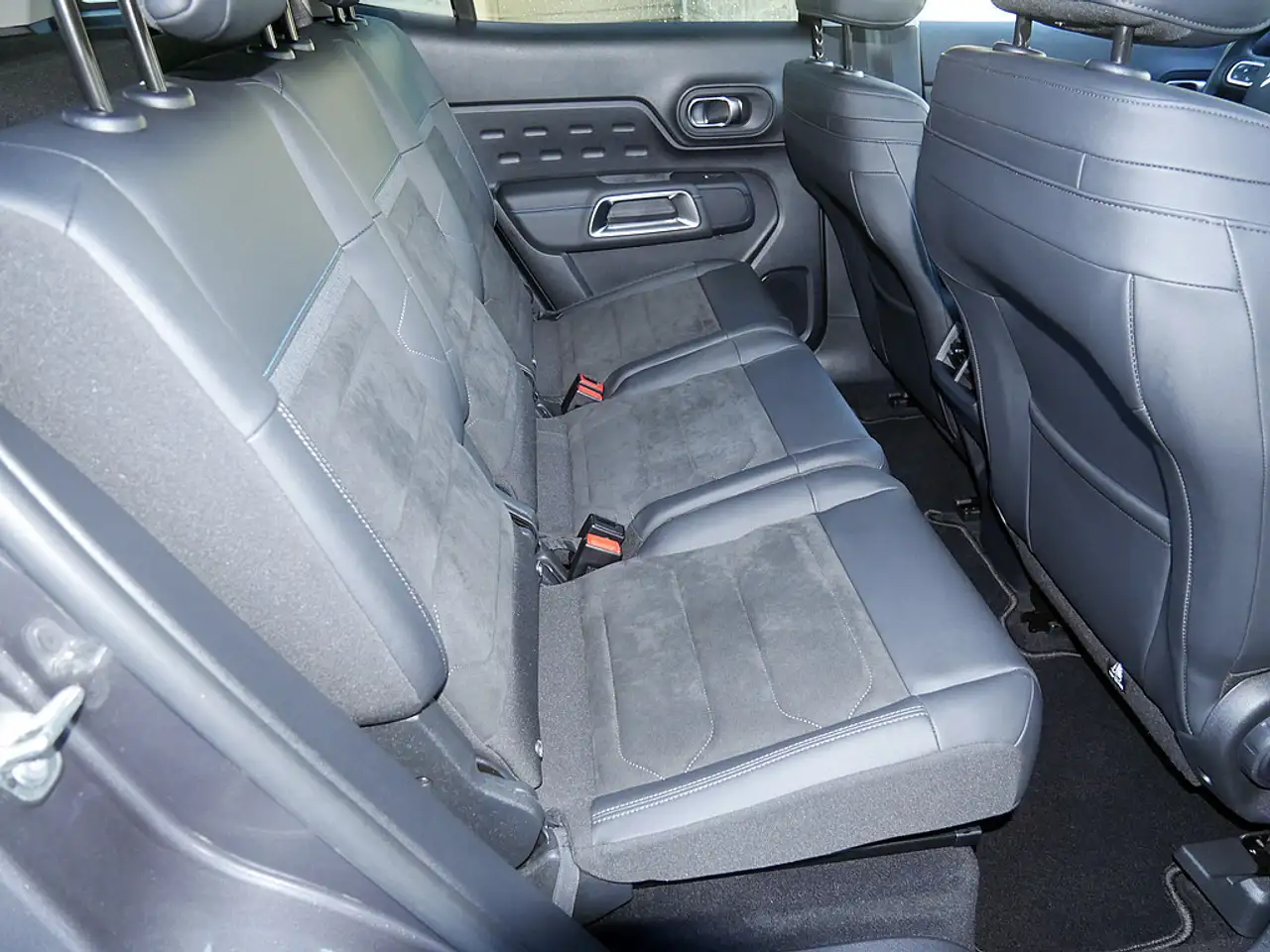 Citroen C5 Aircross BlueHDi 130 Plus KAMERA NAVI LED 4