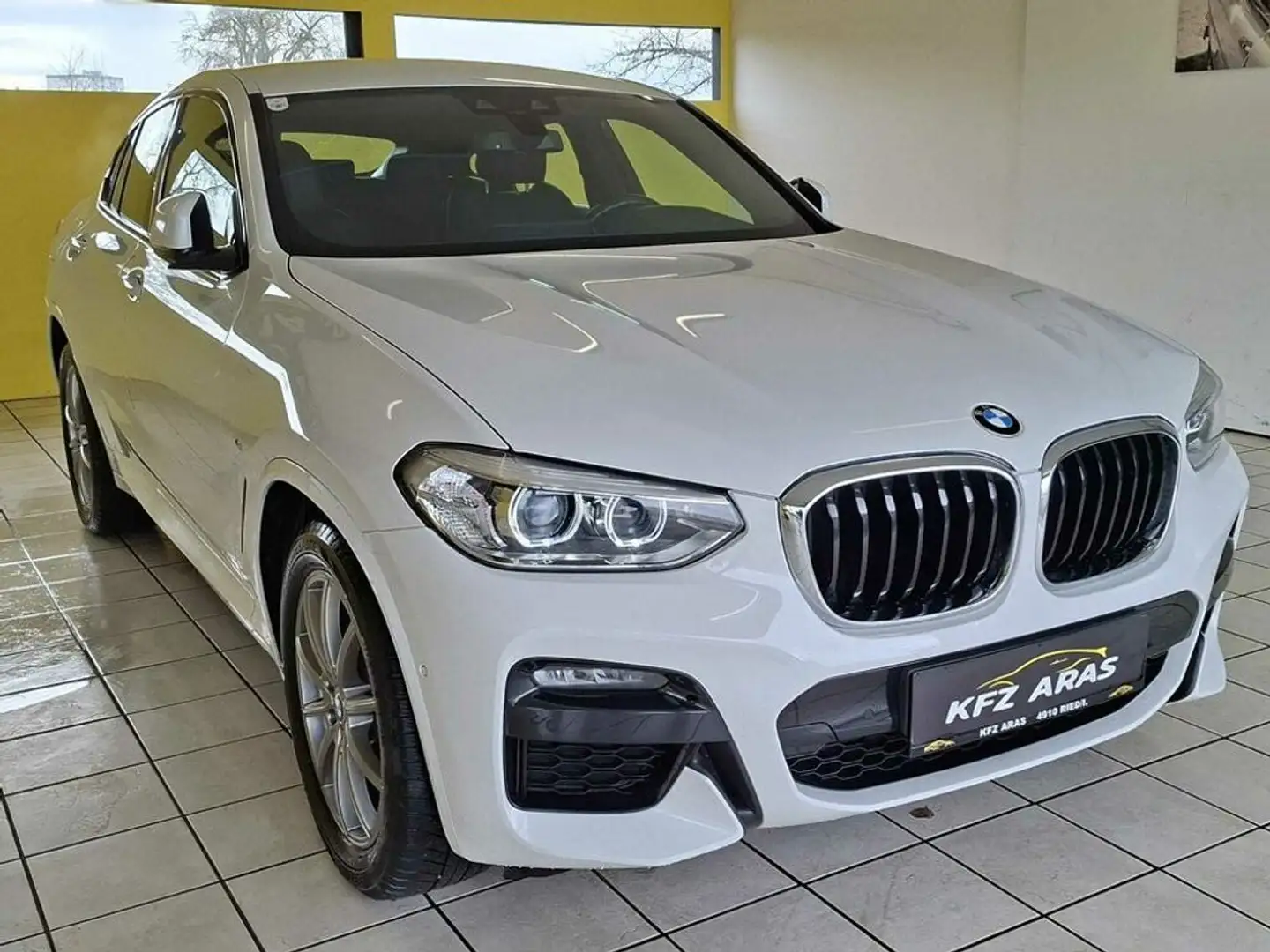 BMW X4 xDrive20d M Sport TOP ZUSTAND, PDC, RFK, NAVI Weiß - 2