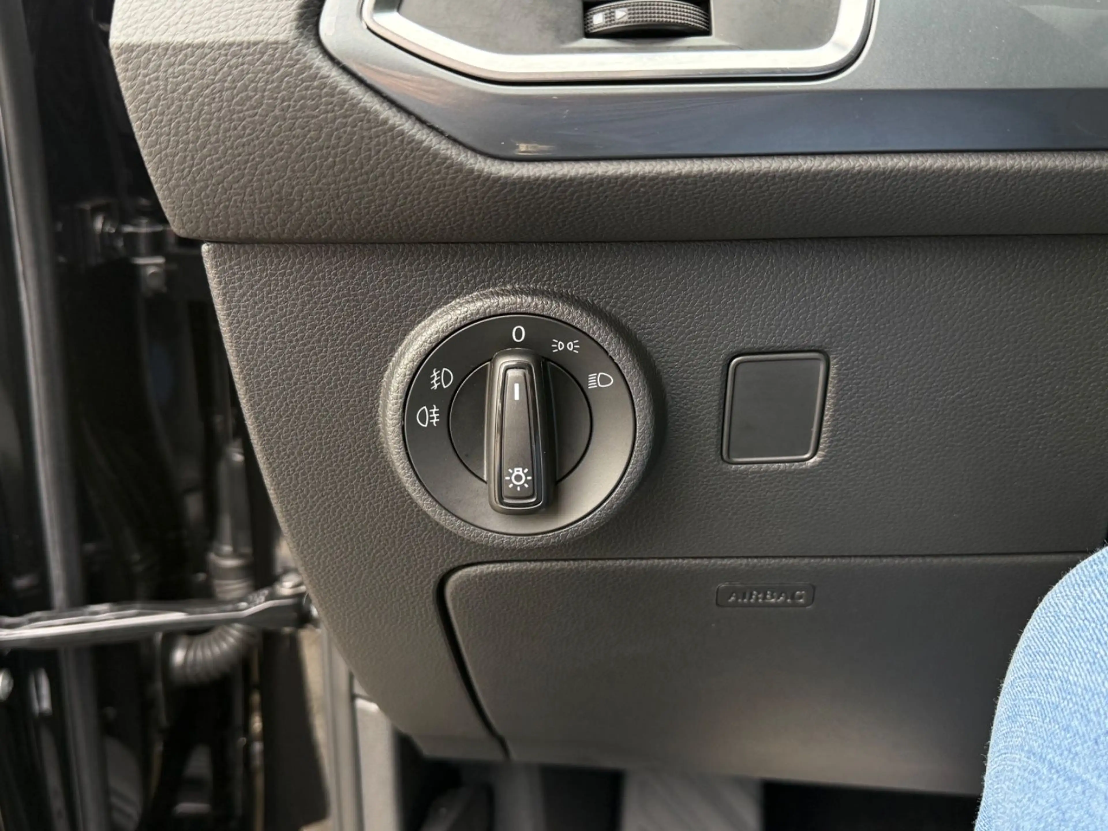 SEAT Ateca Style 1.5 TSI DSG Allwetter/LED/AHK/PDC — photo 12
