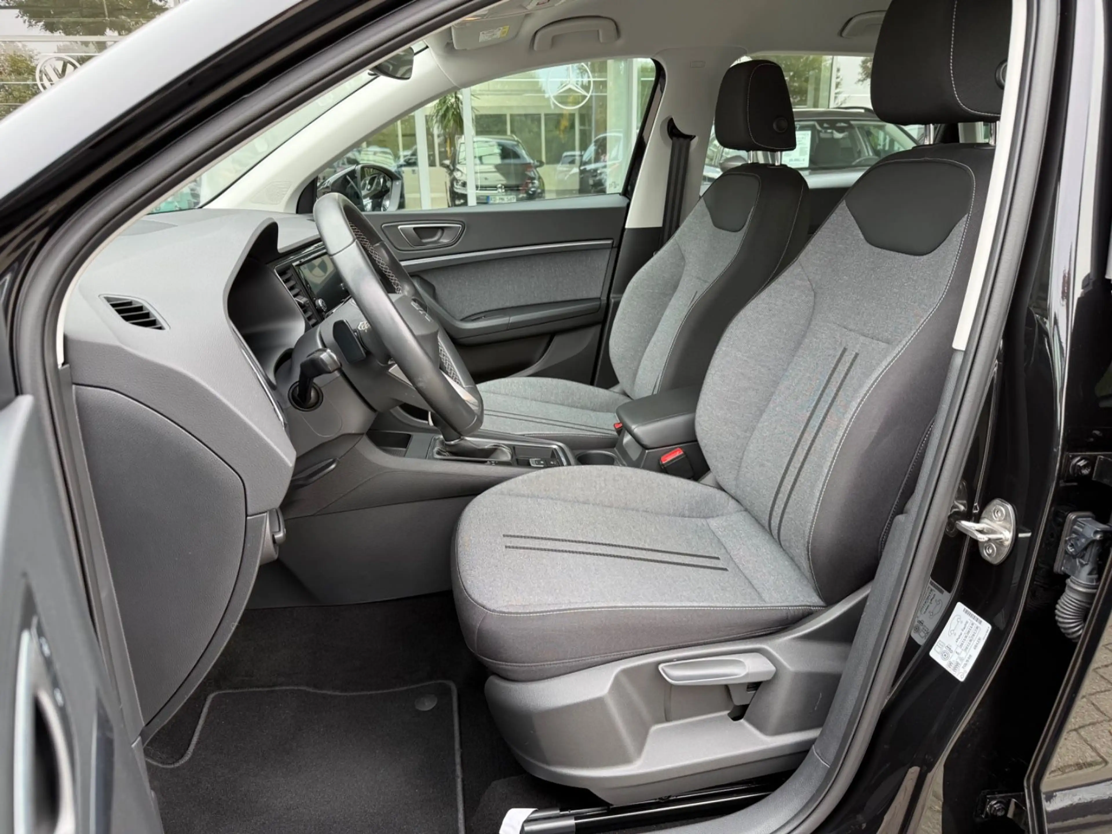 SEAT Ateca Style 1.5 TSI DSG Allwetter/LED/AHK/PDC — photo 6