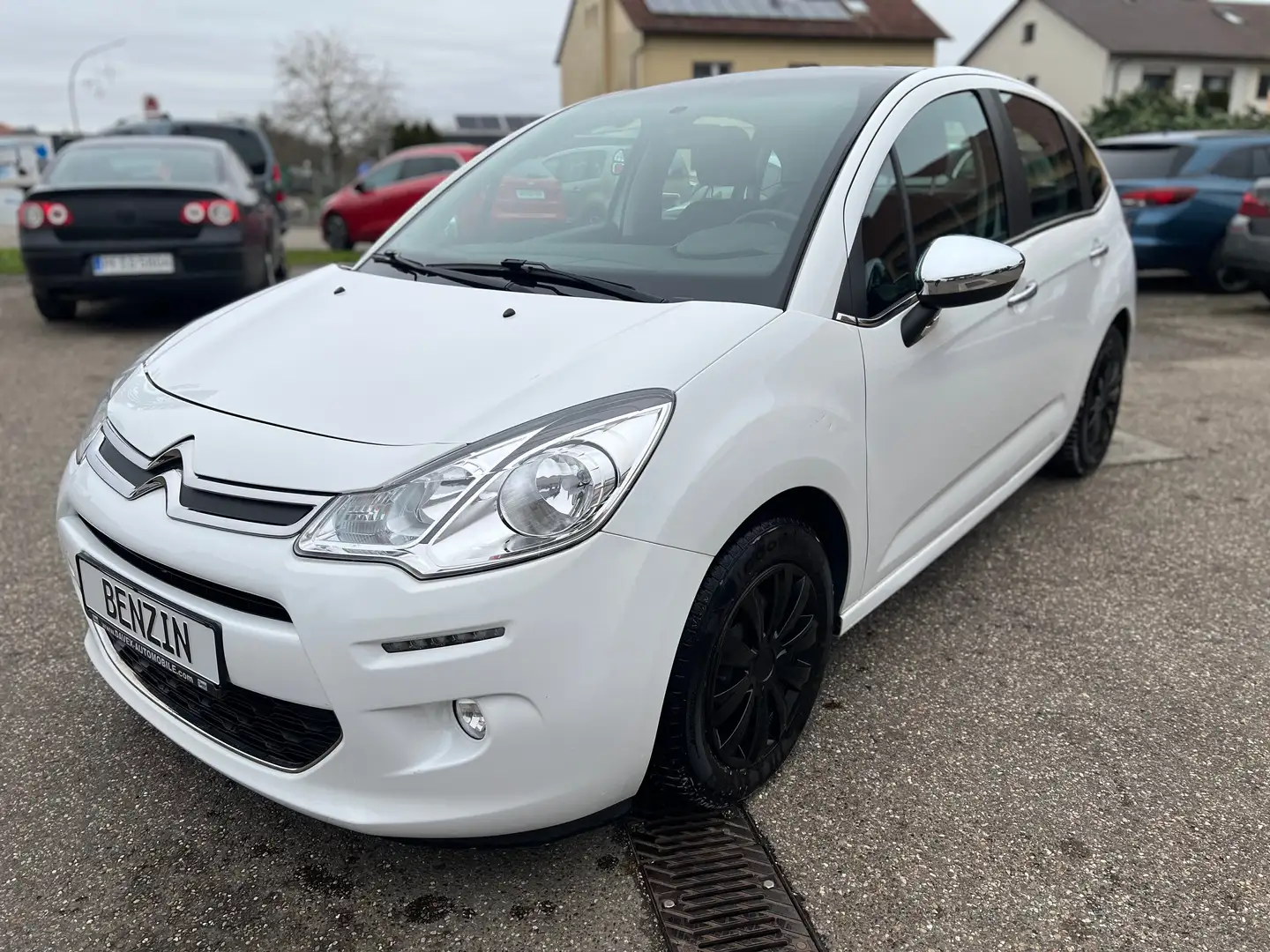 Citroen C3 1.2 VTi Selection Weiß - 1