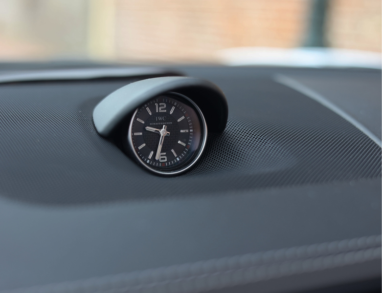 Mercedes-Benz SL 63 AMG | Airscarf - Keramisch - B&O - Pano — photo 49