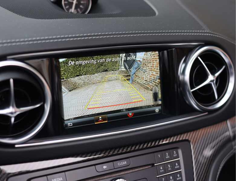 Mercedes-Benz SL 63 AMG | Airscarf - Keramisch - B&O - Pano — photo 39