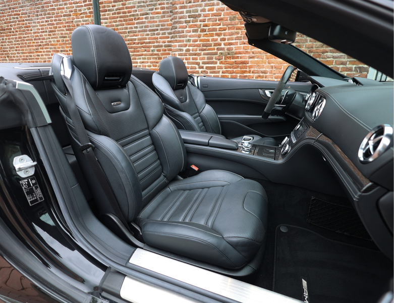 Mercedes-Benz SL 63 AMG | Airscarf - Keramisch - B&O - Pano — photo 37