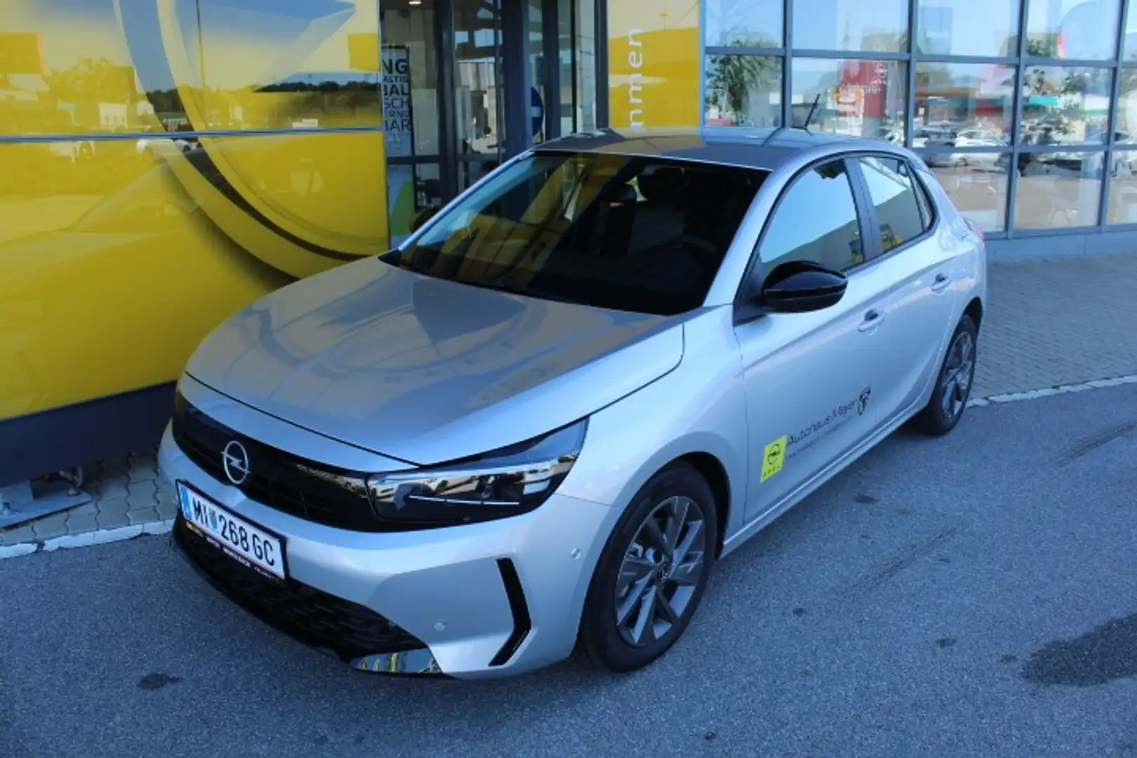Opel Corsa 1,2 Direct Injection Turbo Euro 6.4 Edition Silber - 1