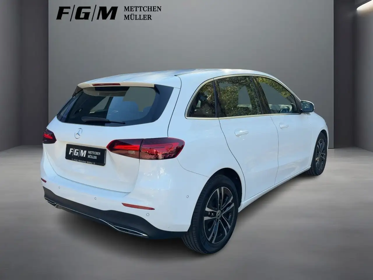 Mercedes-Benz B 200 CarPlay|Sitzhz|EASY-PACK|Kam|LED|LMF|Navi 4