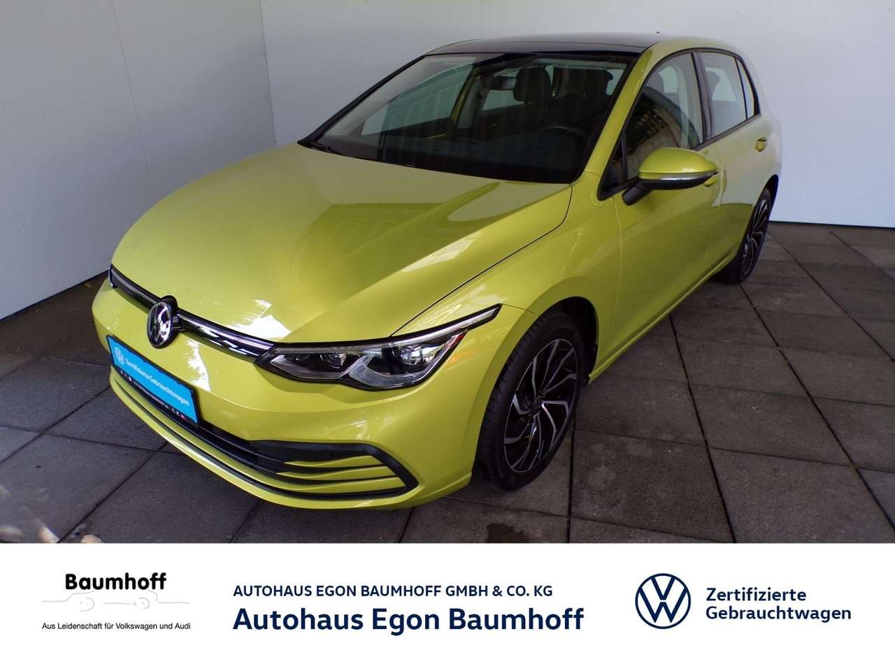 Volkswagen Golf 2022 — GOLF VIII 2.0 TDI LIFE / PANO+AHK+MATRIX+KAMERA
