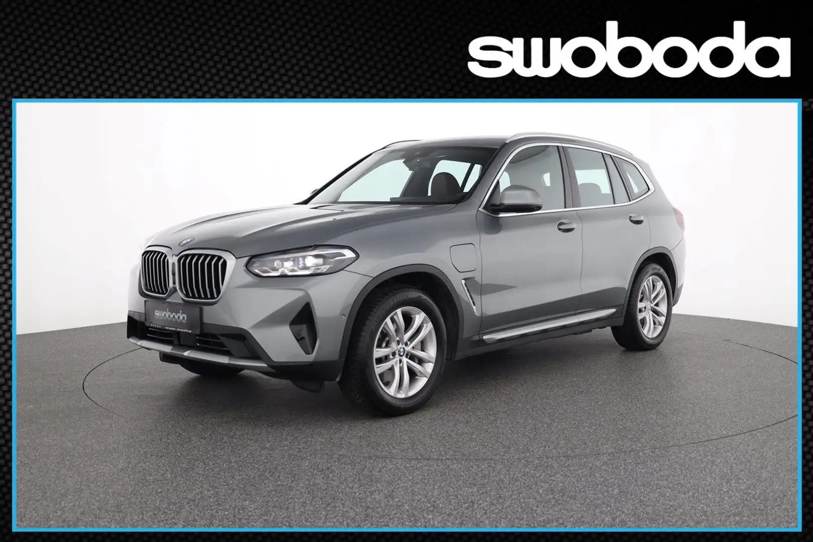 BMW X3 xDrive30e PHEV *AHK,* Grau - 1