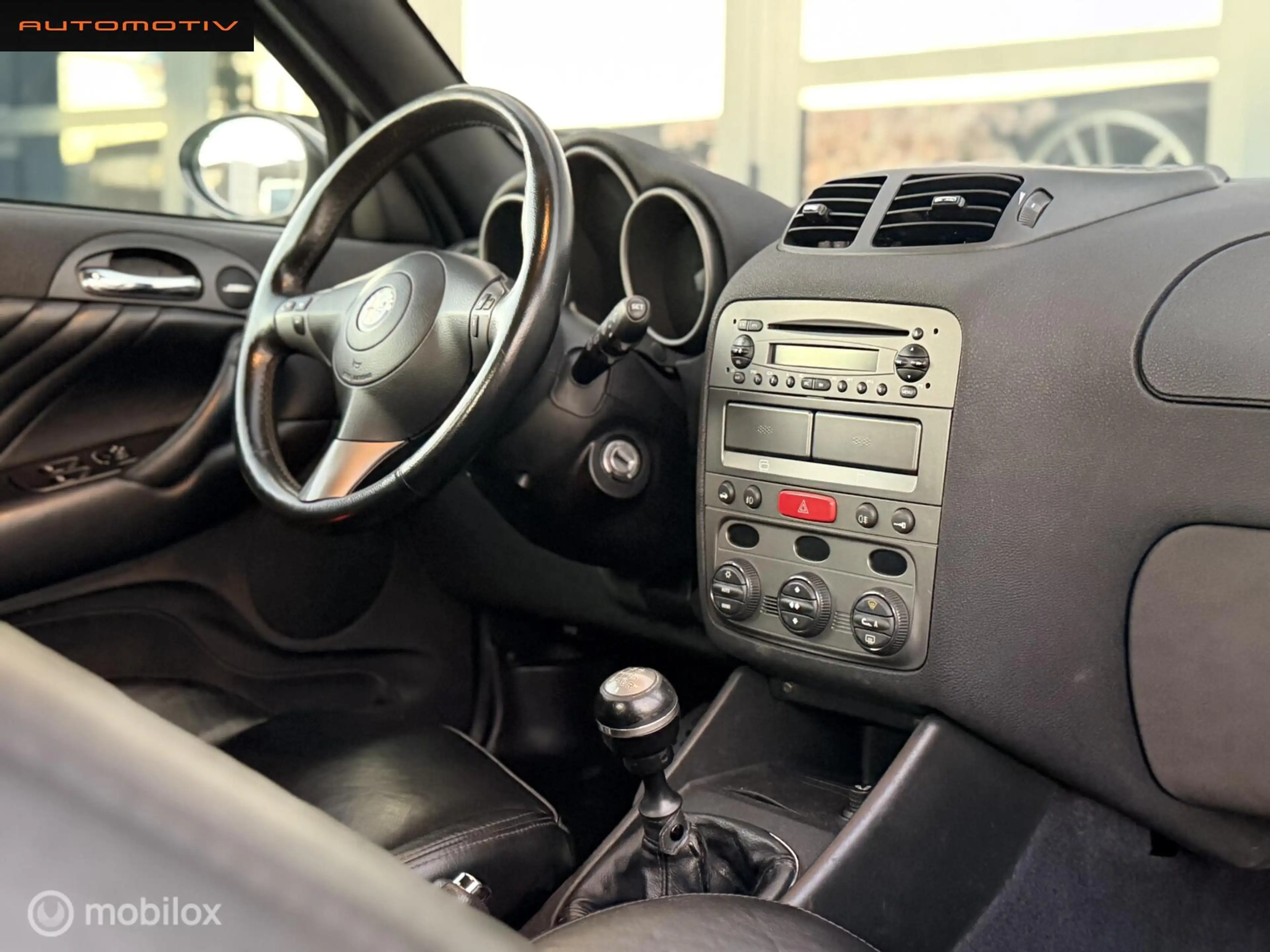 Alfa Romeo 147 3.2 V6 GTA NOVITEC / FULL HISTORY / — photo 3