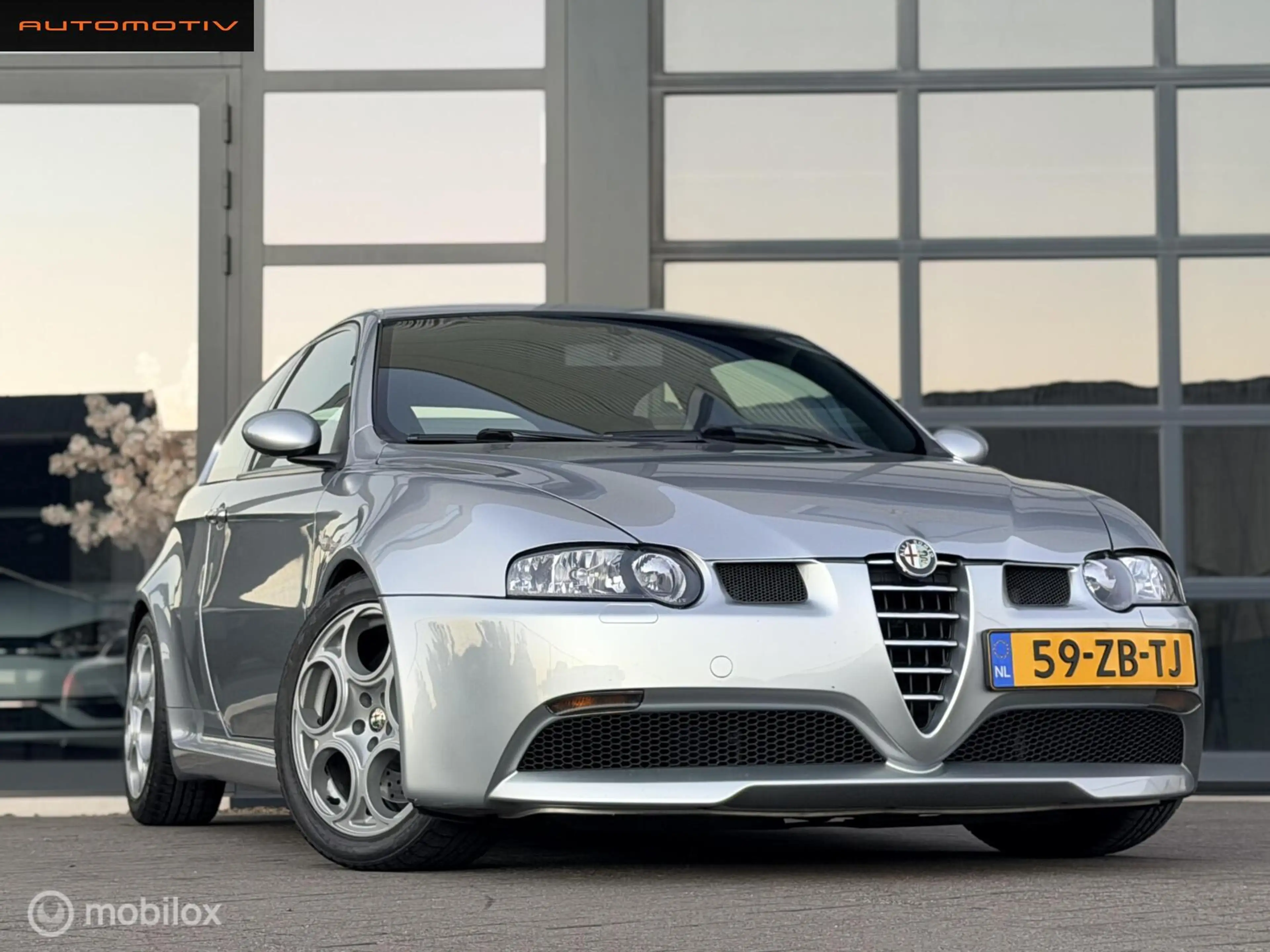 Alfa Romeo 147 3.2 V6 GTA NOVITEC / FULL HISTORY / — photo 4
