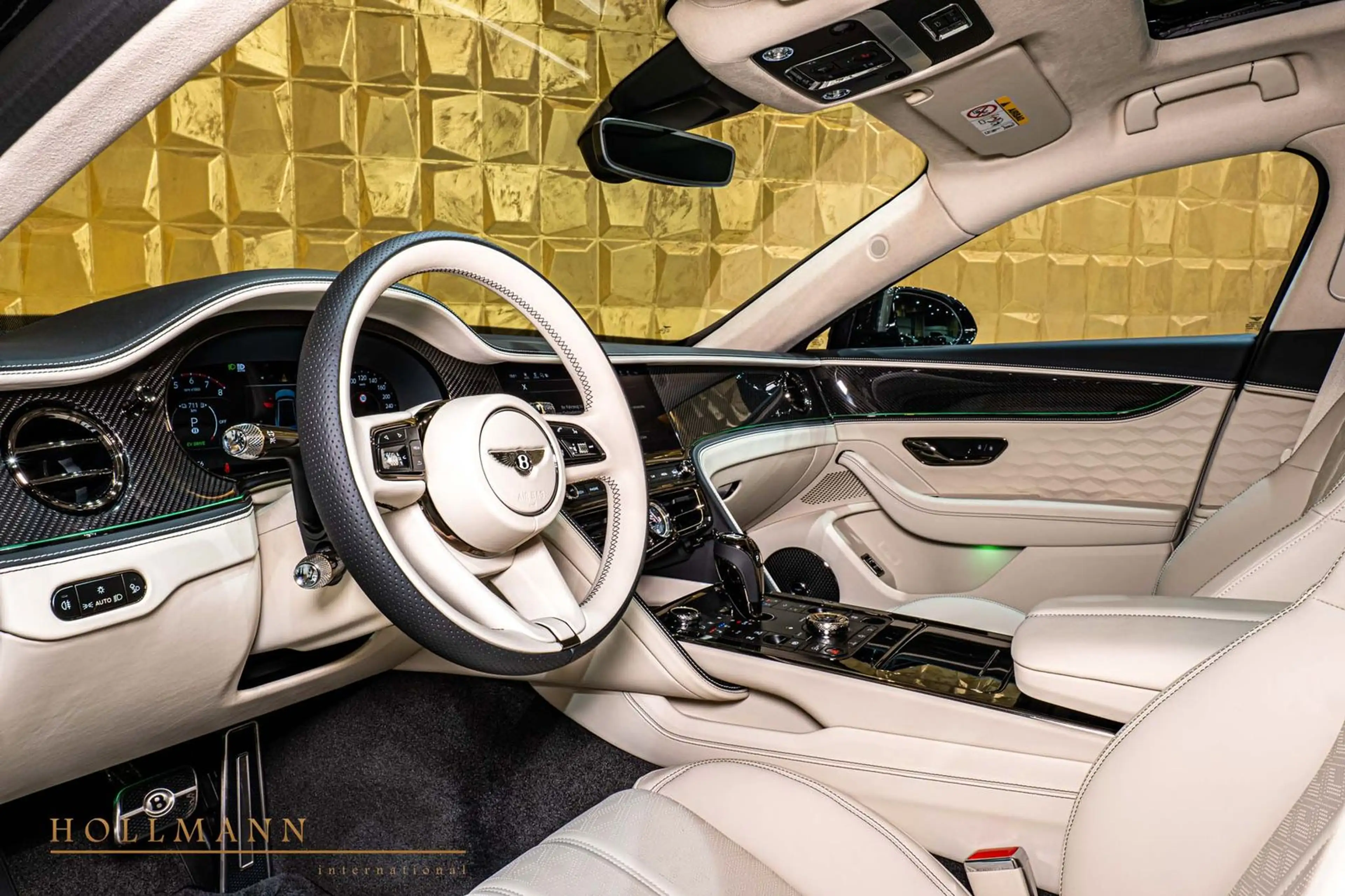 Bentley Flying Spur SPEED V8 HYBRID FIRST EDITION — photo 9