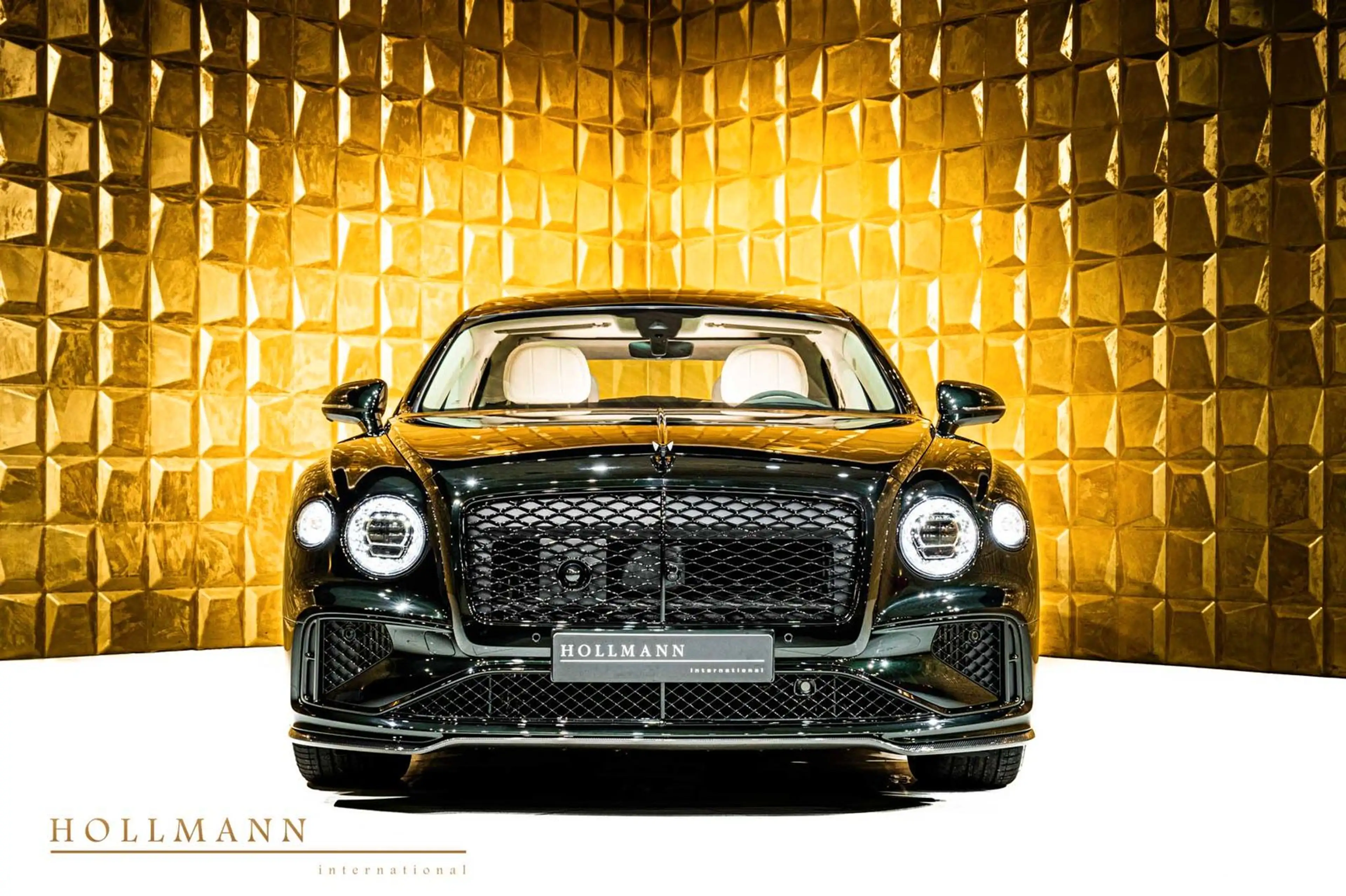 Bentley Flying Spur SPEED V8 HYBRID FIRST EDITION — photo 2