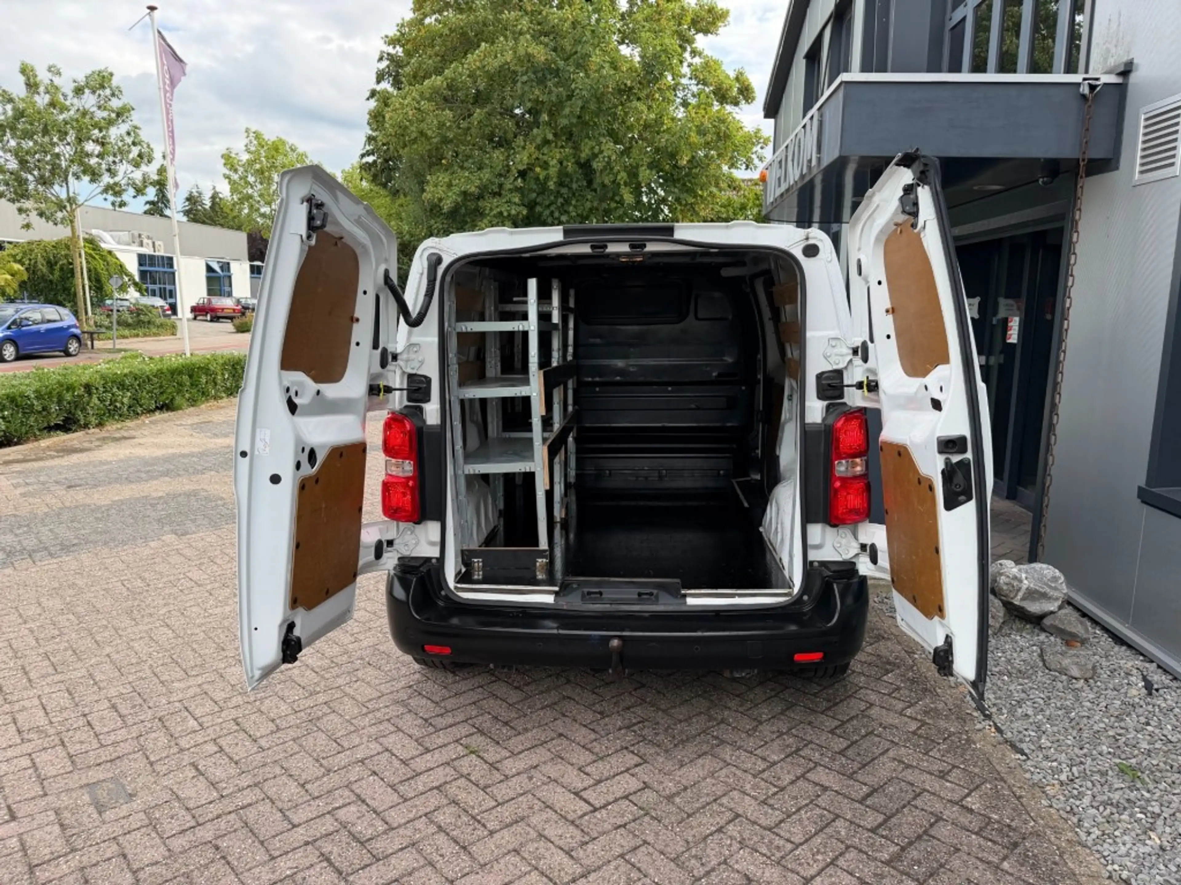 Peugeot Expert 1.5 BlueHDi L2 Lang 3-pers, 102PK airco, Cruisecnt — photo 6