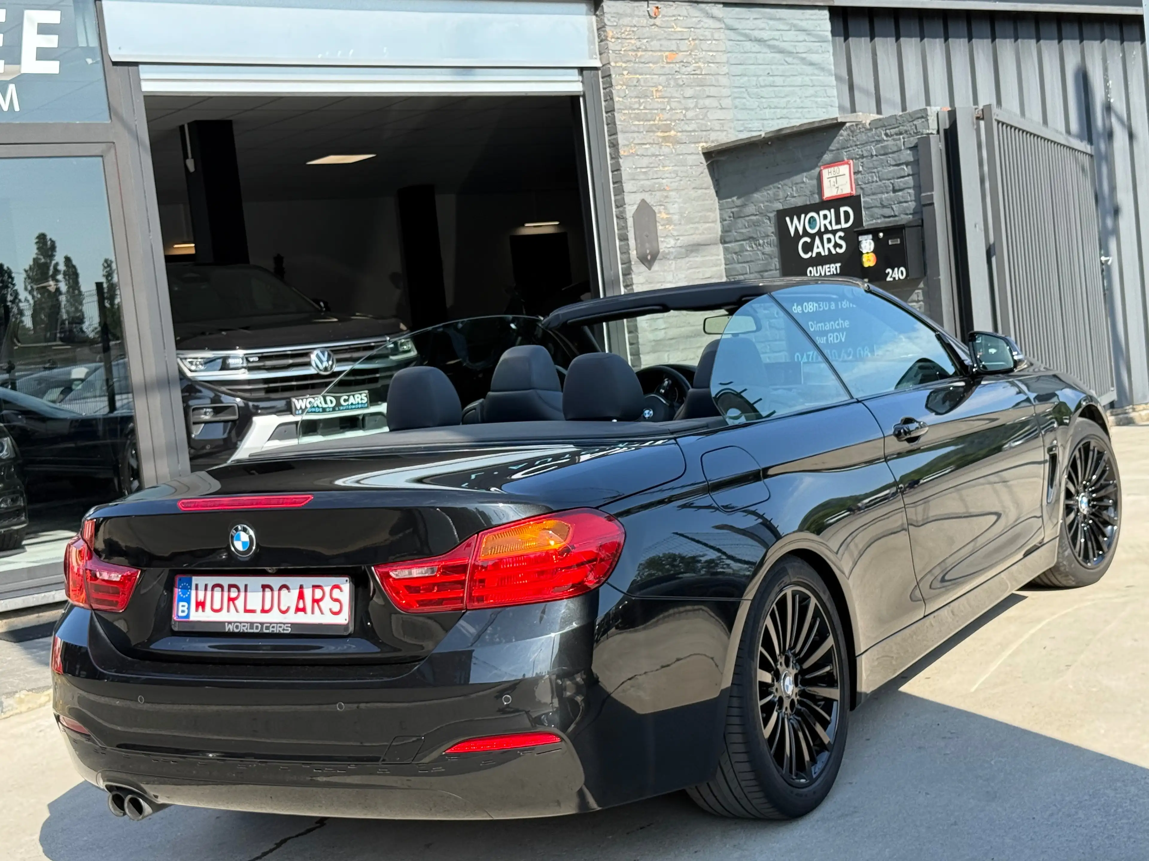 BMW 428 iA Cabrio PACK SPORT - NAVIGATION - KEYLESS - CAMERA - H-K - FULL OPTION — photo 4