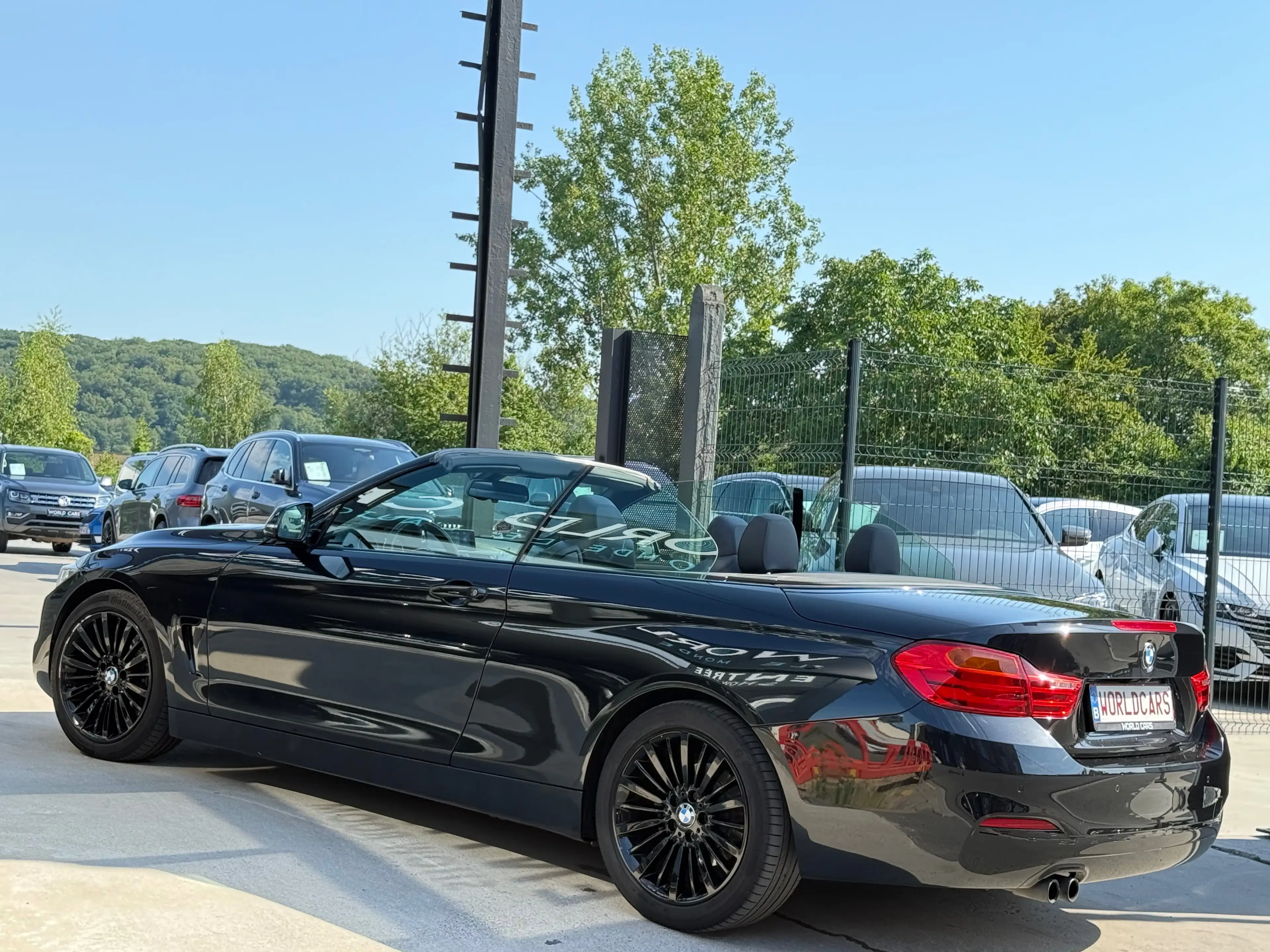 BMW 428 iA Cabrio PACK SPORT - NAVIGATION - KEYLESS - CAMERA - H-K - FULL OPTION — photo 5