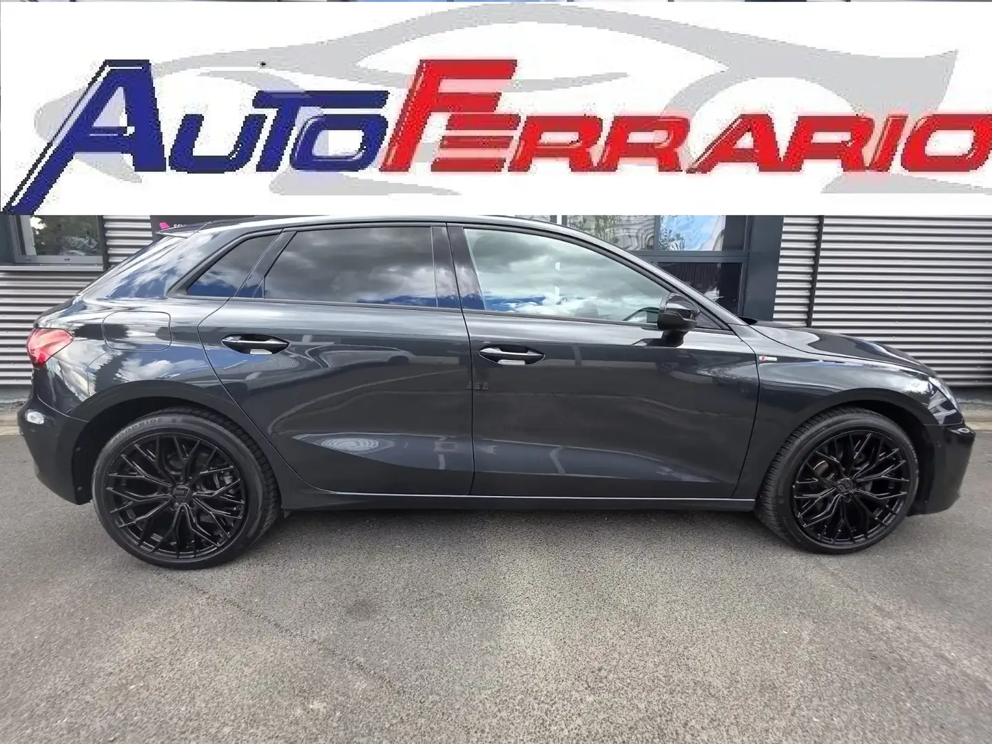 Audi A3 40 S LINE X 2 19"SENS PARK DOPPI VOLANTE TAGLIATO - 2