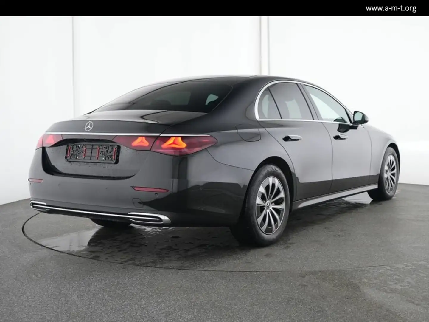 Mercedes-Benz E 220 E 220 d Avantgarde*AHK*FAP+*Lenkradheiz.*LED*RFK Noir - 2