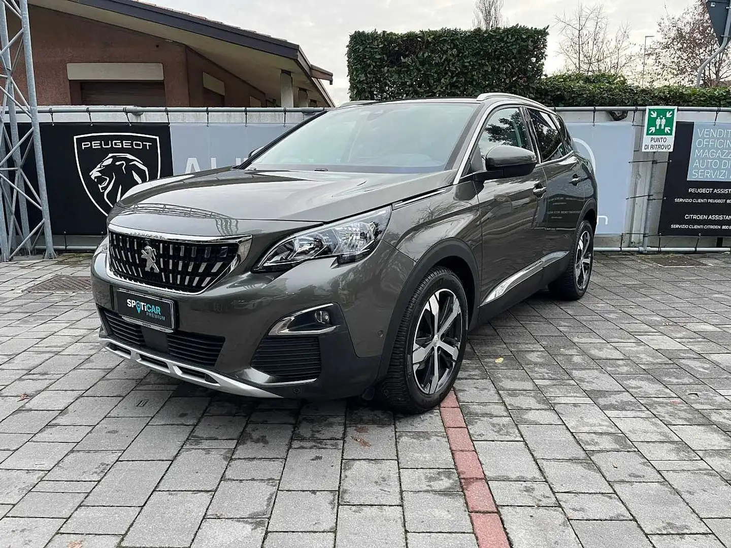 Peugeot 3008 2ª serie BlueHDi 120 S&S EAT6 Allure Grigio - 1