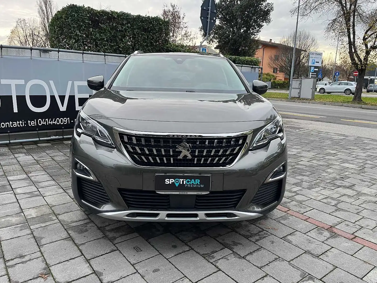 Peugeot 3008 2ª serie BlueHDi 120 S&S EAT6 Allure Grigio - 2