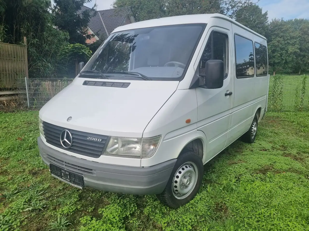 Mercedes-Benz Sprinter 208 D 902.371, foto 2