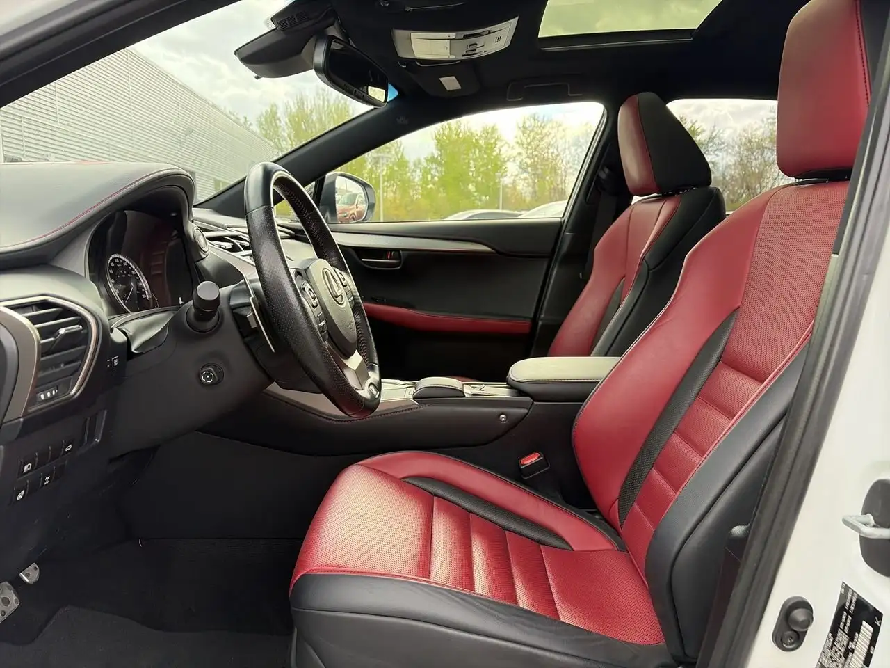 Lexus NX fotografie Lexus NX