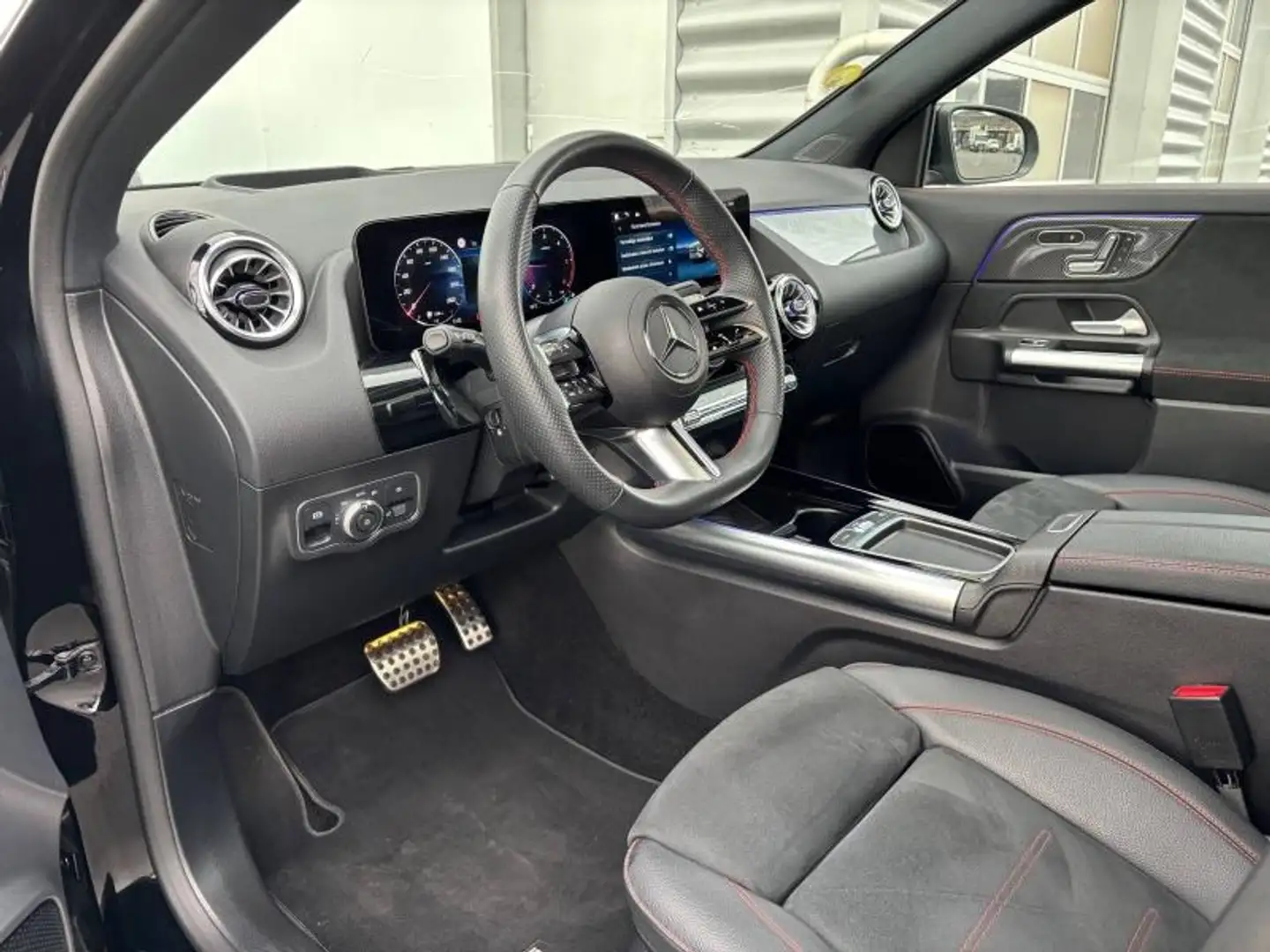 Mercedes-Benz GLA 200 200 d 150ch AMG Line 8G-DCT Negro - 2