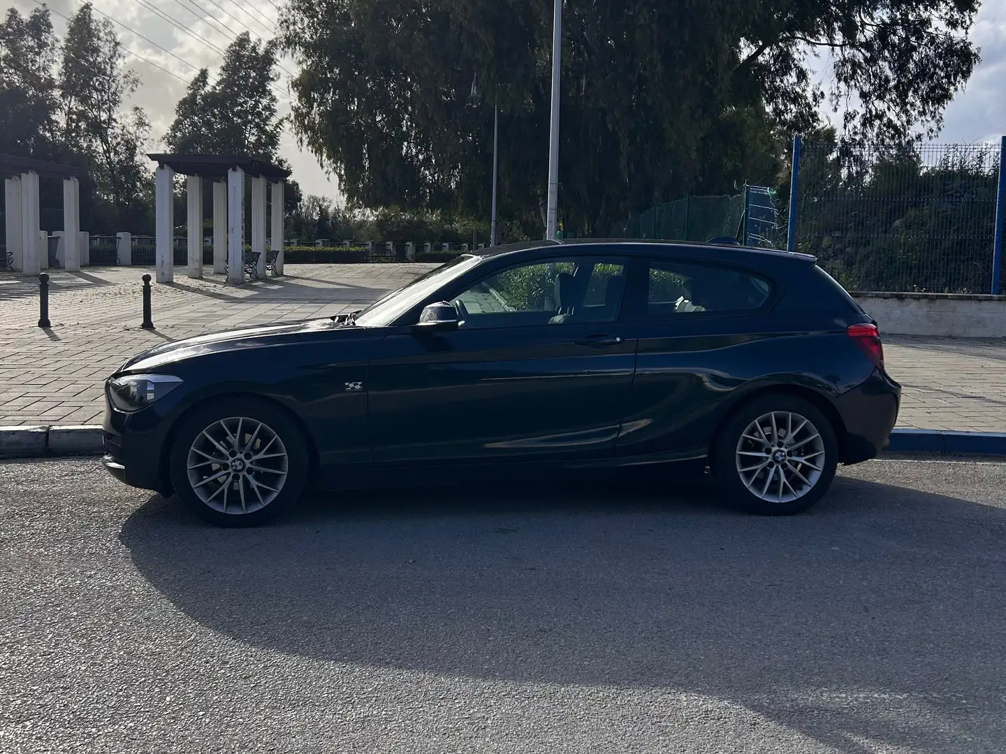 BMW 116 116d Aut. Azul - 2