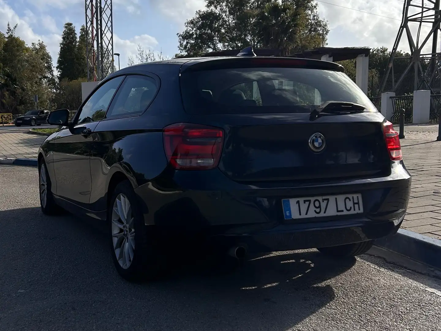BMW 116 116d Aut. Azul - 1