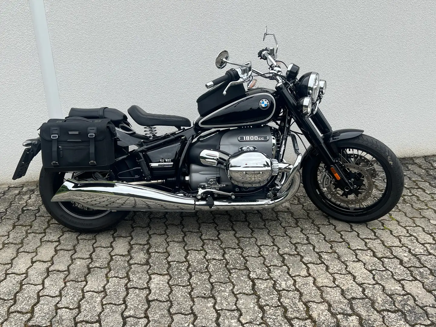 BMW R 18 First Edition Negru - 1