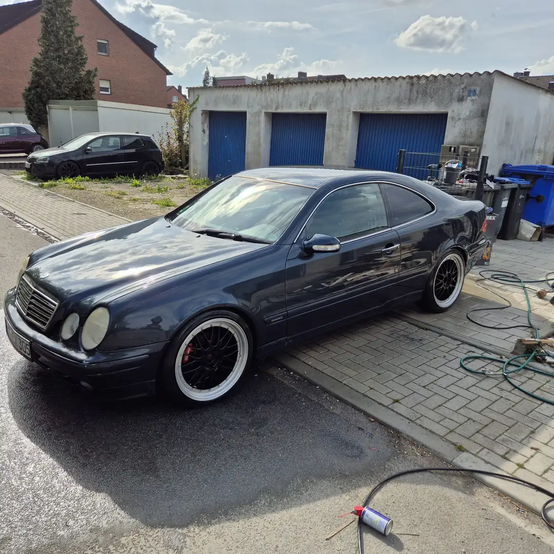 Mercedes-Benz CLK 230 Coupe Kompressor Elegance - 2