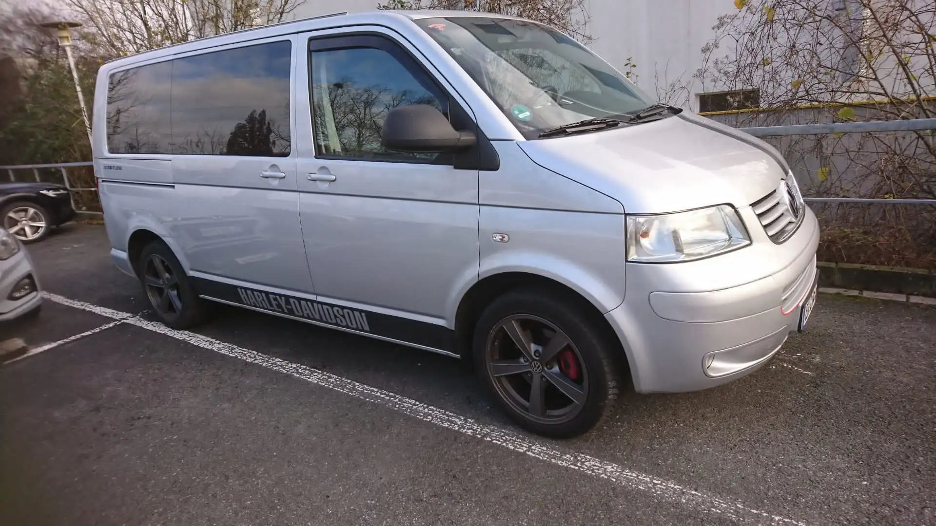 Volkswagen T5 Multivan Wohnmobilausbau Plateado - 1
