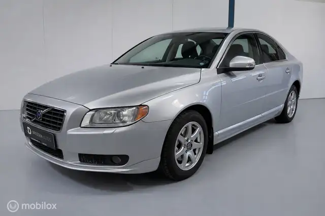 Volvo S80 2.5 T Momentum AUTOMAAT