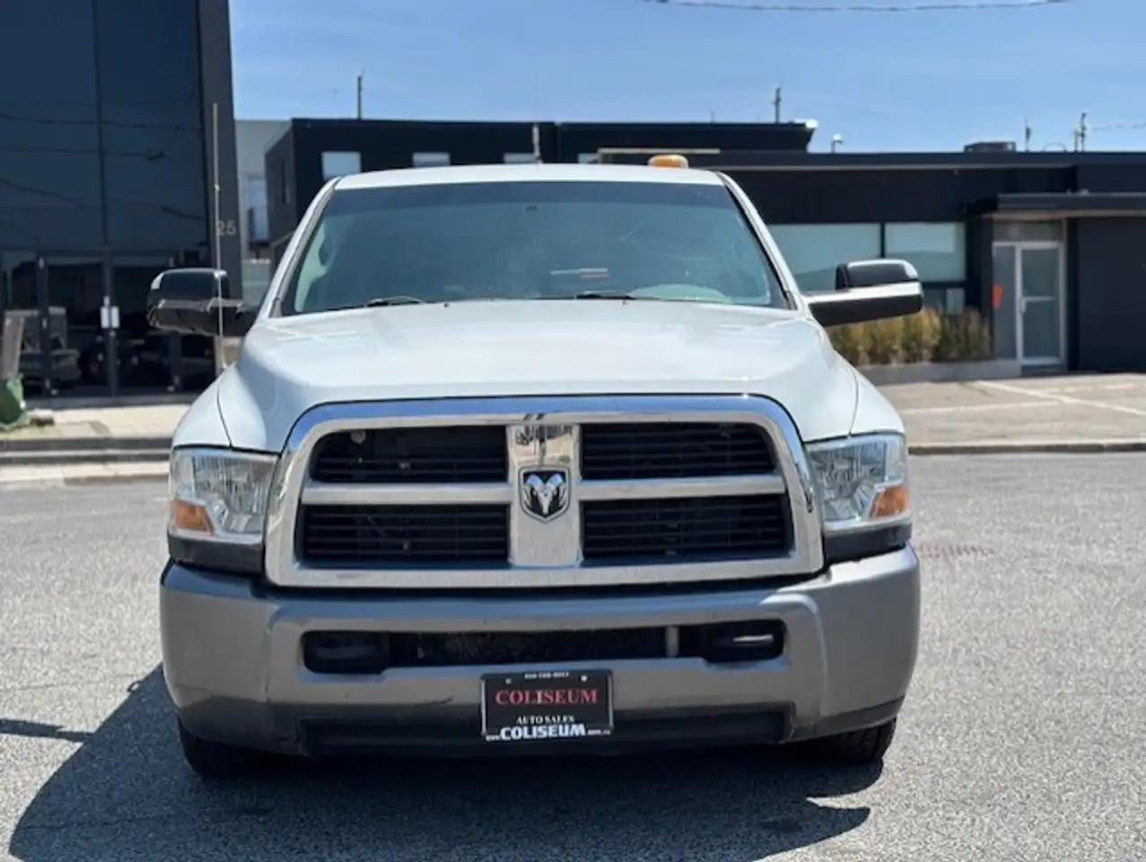 RAM 2500 снимка RAM 2500