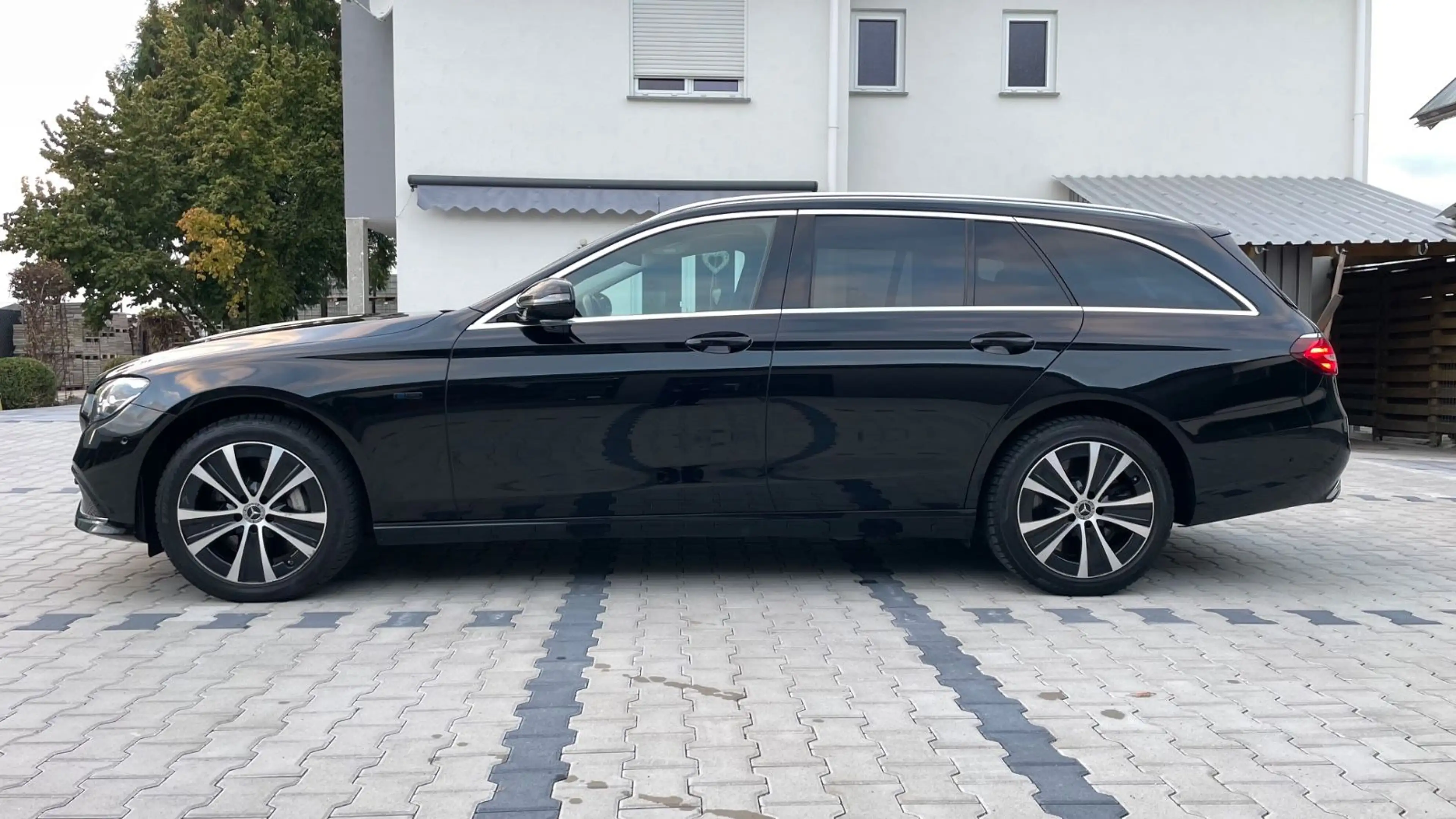Mercedes-Benz E 300 E300*de*T*Plug-in-Hybrid*FULL*Distronic+*Spur-A* — photo 7