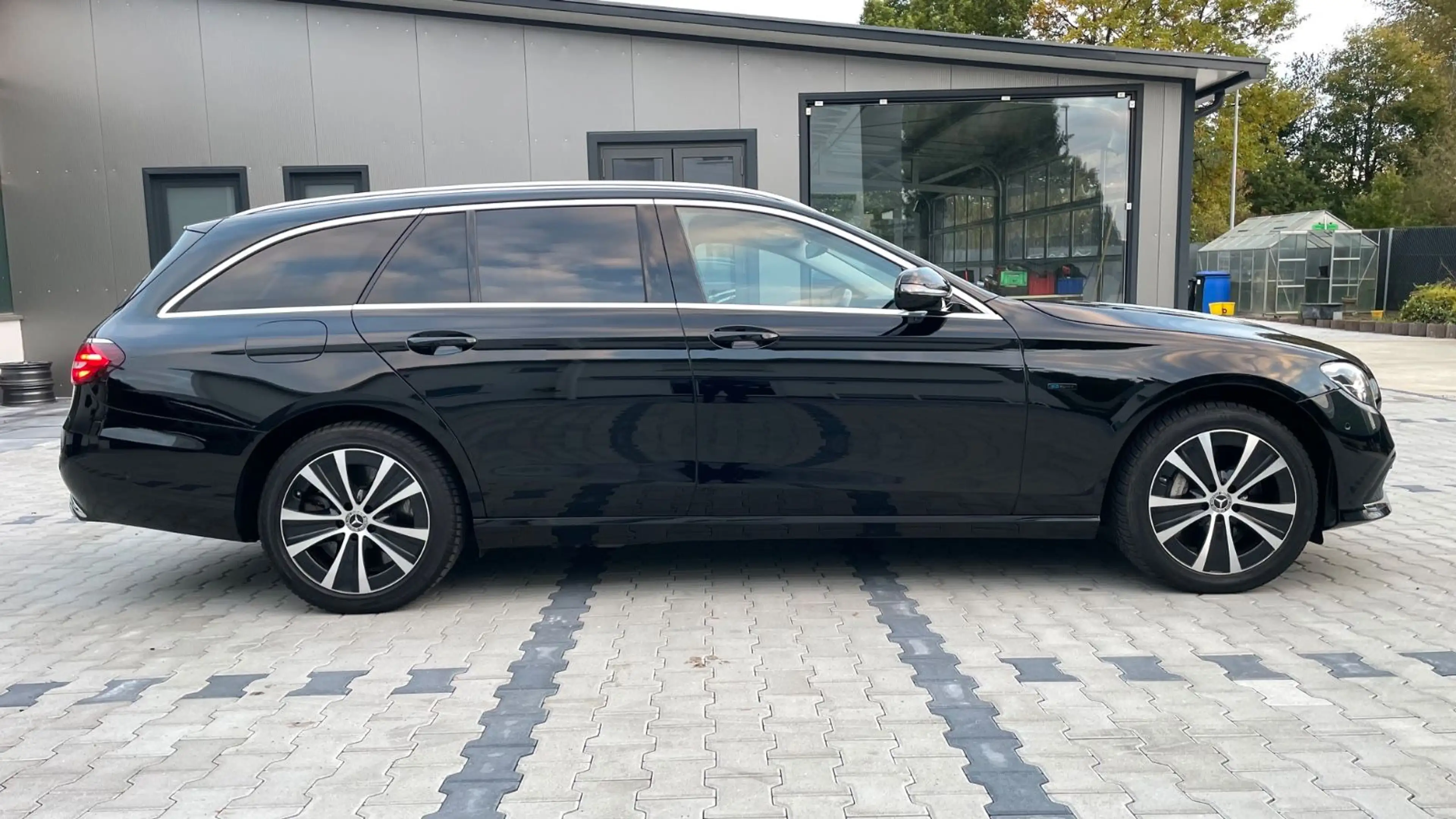 Mercedes-Benz E 300 E300*de*T*Plug-in-Hybrid*FULL*Distronic+*Spur-A* — photo 8