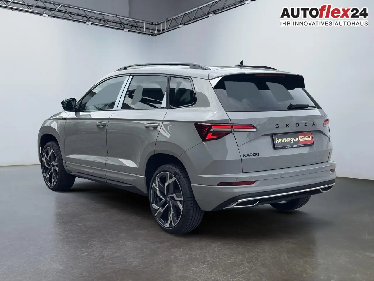 Skoda Karoq Sportline 1,5 TSI DSG 2ZKlimaautomatik Canton A..., миниатюра 6