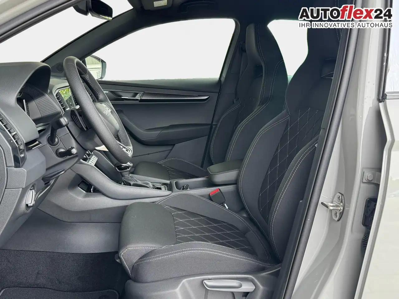 Skoda Karoq Sportline 1,5 TSI DSG 2ZKlimaautomatik Canton A..., миниатюра 29
