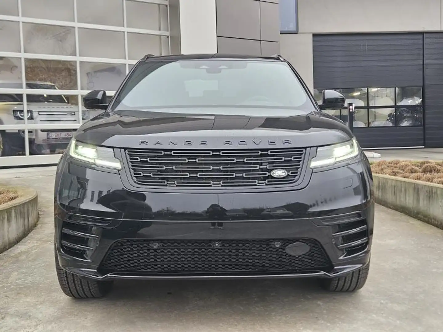 Land Rover Range Rover Velar P400e Dynamic SE AWD Auto. 25.5MY Negro - 2