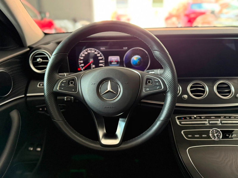Mercedes-Benz E 400 E400T 4Matic PANO 360°CAM AHK WIDESCREEN 2HD — photo 11