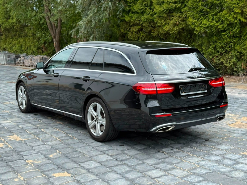 Mercedes-Benz E 400 E400T 4Matic PANO 360°CAM AHK WIDESCREEN 2HD — photo 3