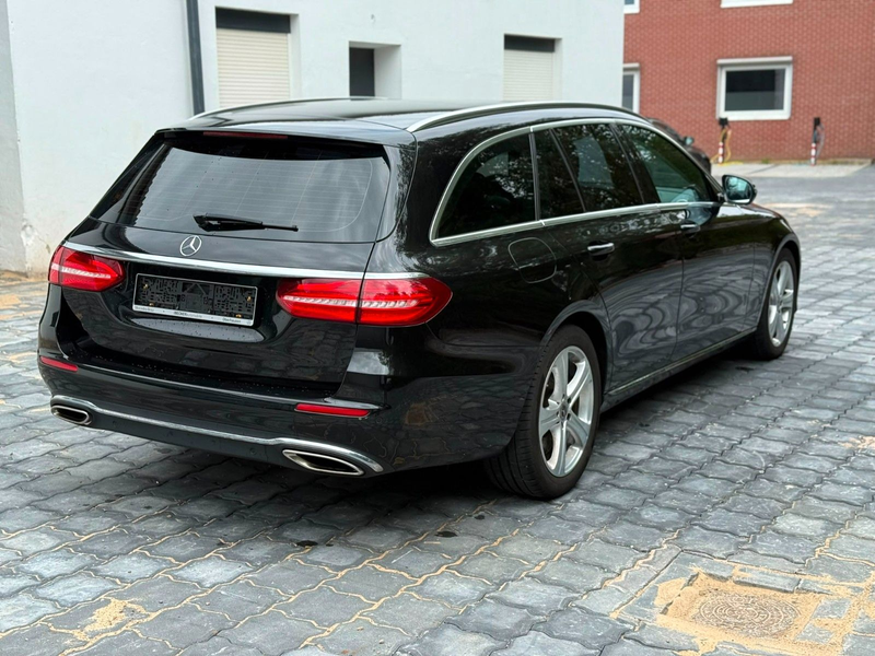 Mercedes-Benz E 400 E400T 4Matic PANO 360°CAM AHK WIDESCREEN 2HD — photo 5