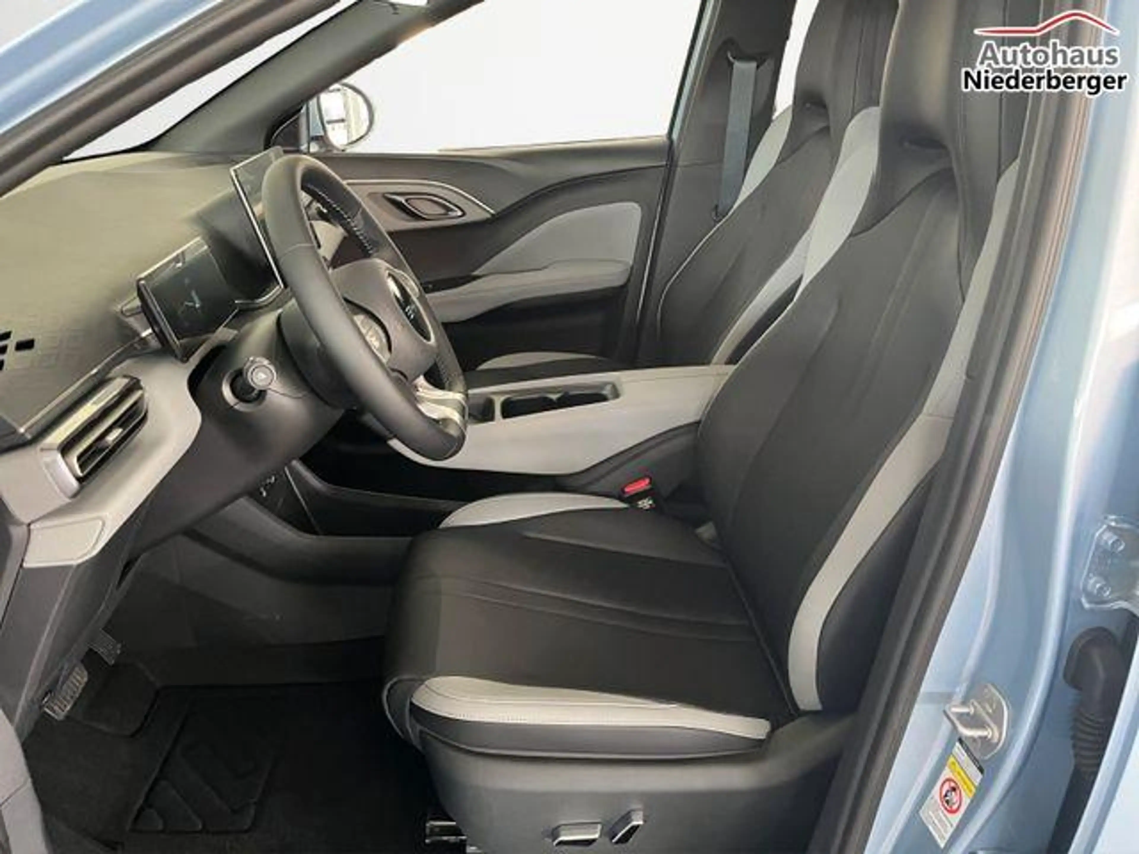 BYD Dolphin Surf Comfort/ACC/LEDER/360°/SHZ/NAV/ 115 kW (156 PS)... — photo 6