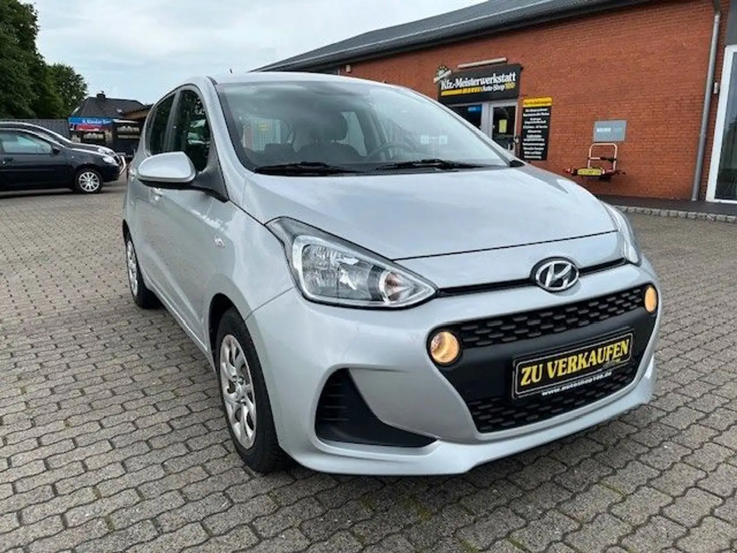 Hyundai i10 Passion*Klima*Apple/Android*Bluetooth* Ezüst - 1