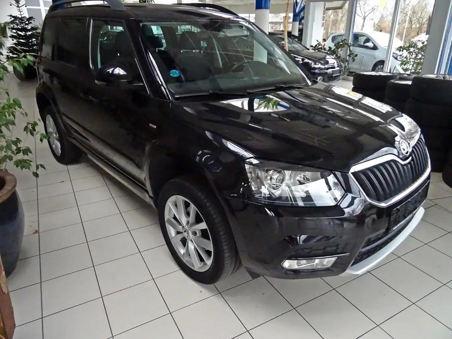Skoda Yeti Joy Schwarz - 1