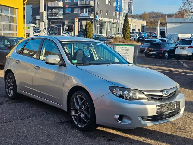 Subaru Impreza Active 2WD