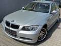 BMW 318 i Limousine AUTOMATIK TÜV LEDER Silber - thumbnail 2